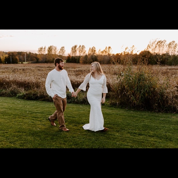 Engagement dress - Picture 1 of 2